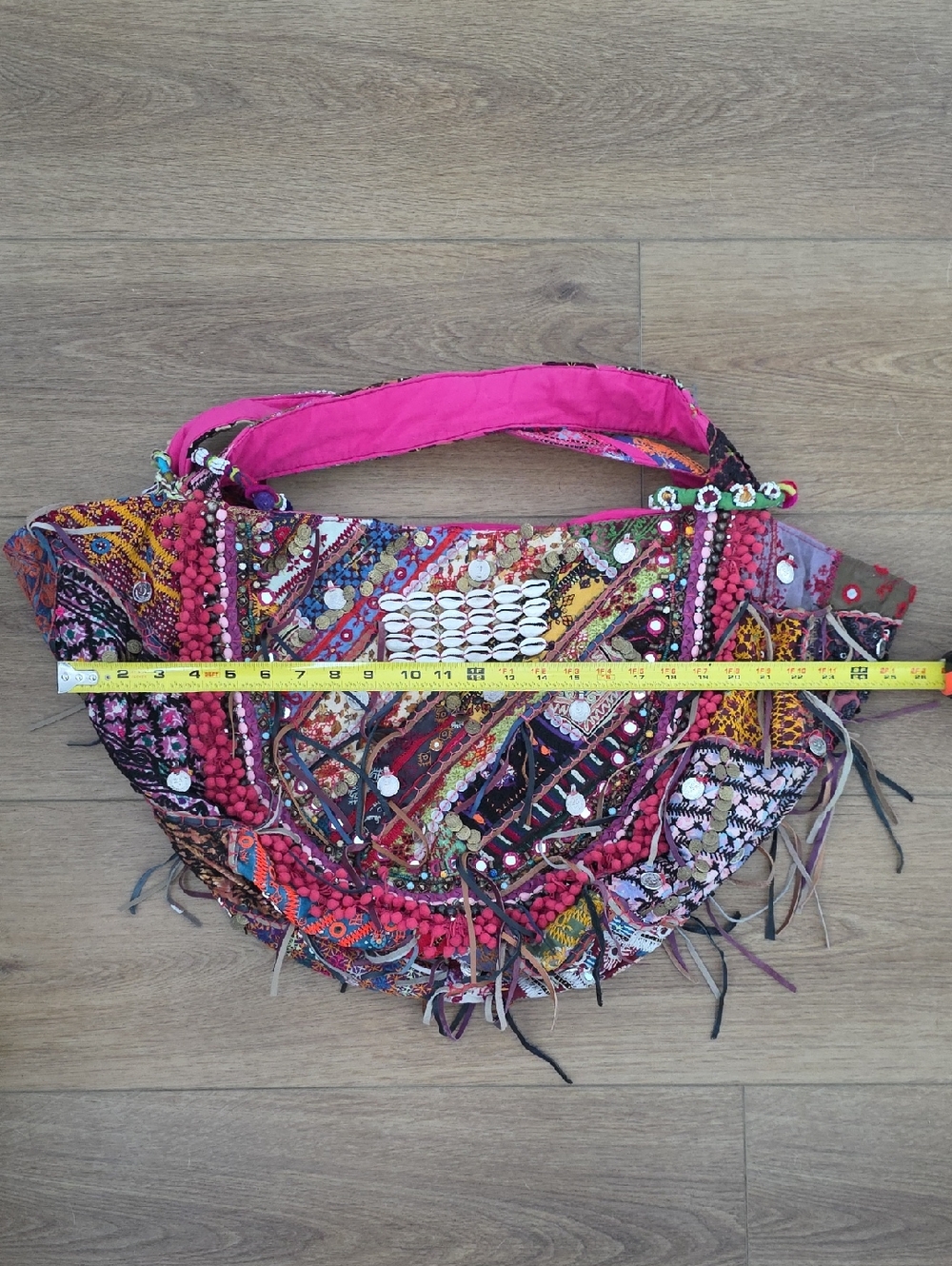 Boho Bold Embroidered Shoulder Tote Bag - Picture 15 of 16